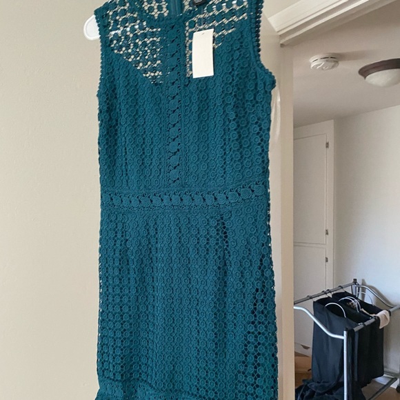 Dress - Picture 2 of 3